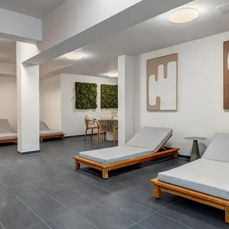 Apartment A 12 
